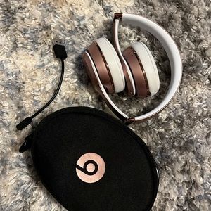 Blush Beats Solo 3 Wireless On Ear Headphones